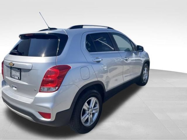 Used 2018 Chevrolet Trax LT w/ LT Convenience Package FWD image 10