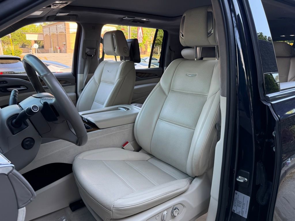 Used 2021 Cadillac Escalade ESV Sport Platinum AWD/4WD image 26