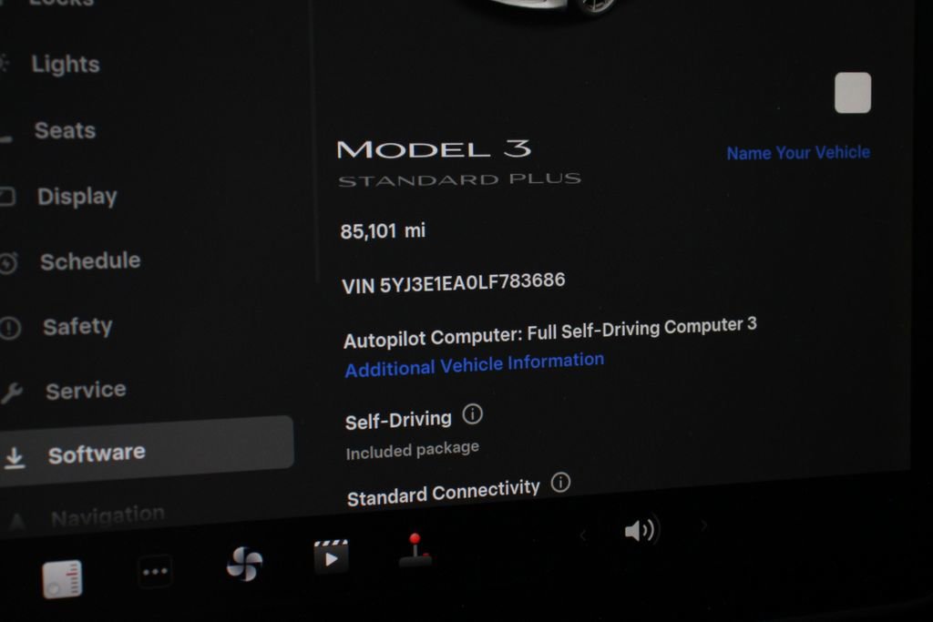 Used 2020 Tesla Model 3 Standard Range Plus RWD image 29