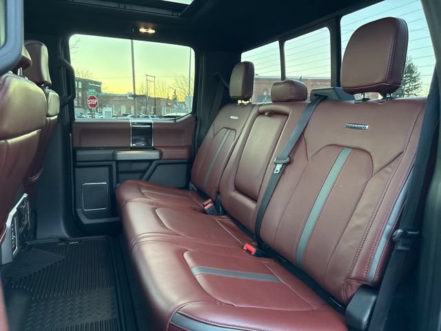 Used 2021 Ford F250 Platinum w/ FX4 Off-Road Package AWD/4WD image 27