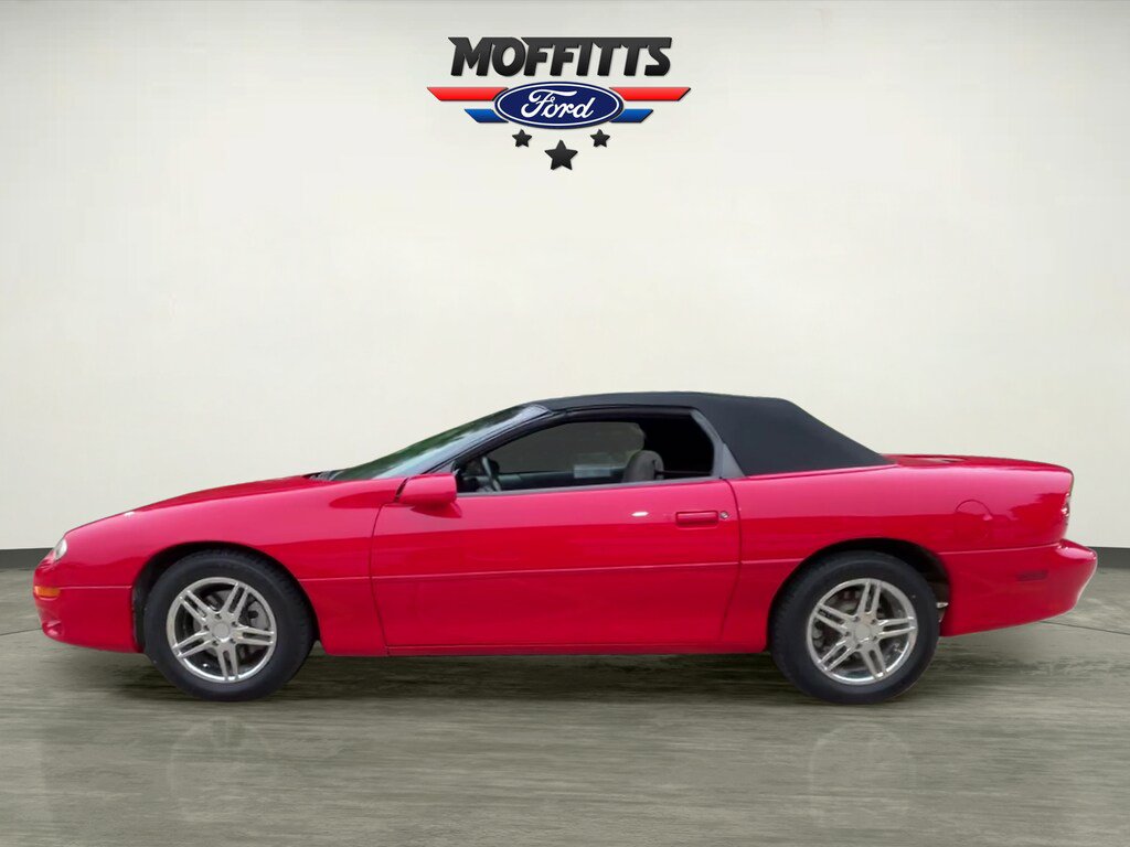 Used 2001 Chevrolet Camaro LT RWD image 2