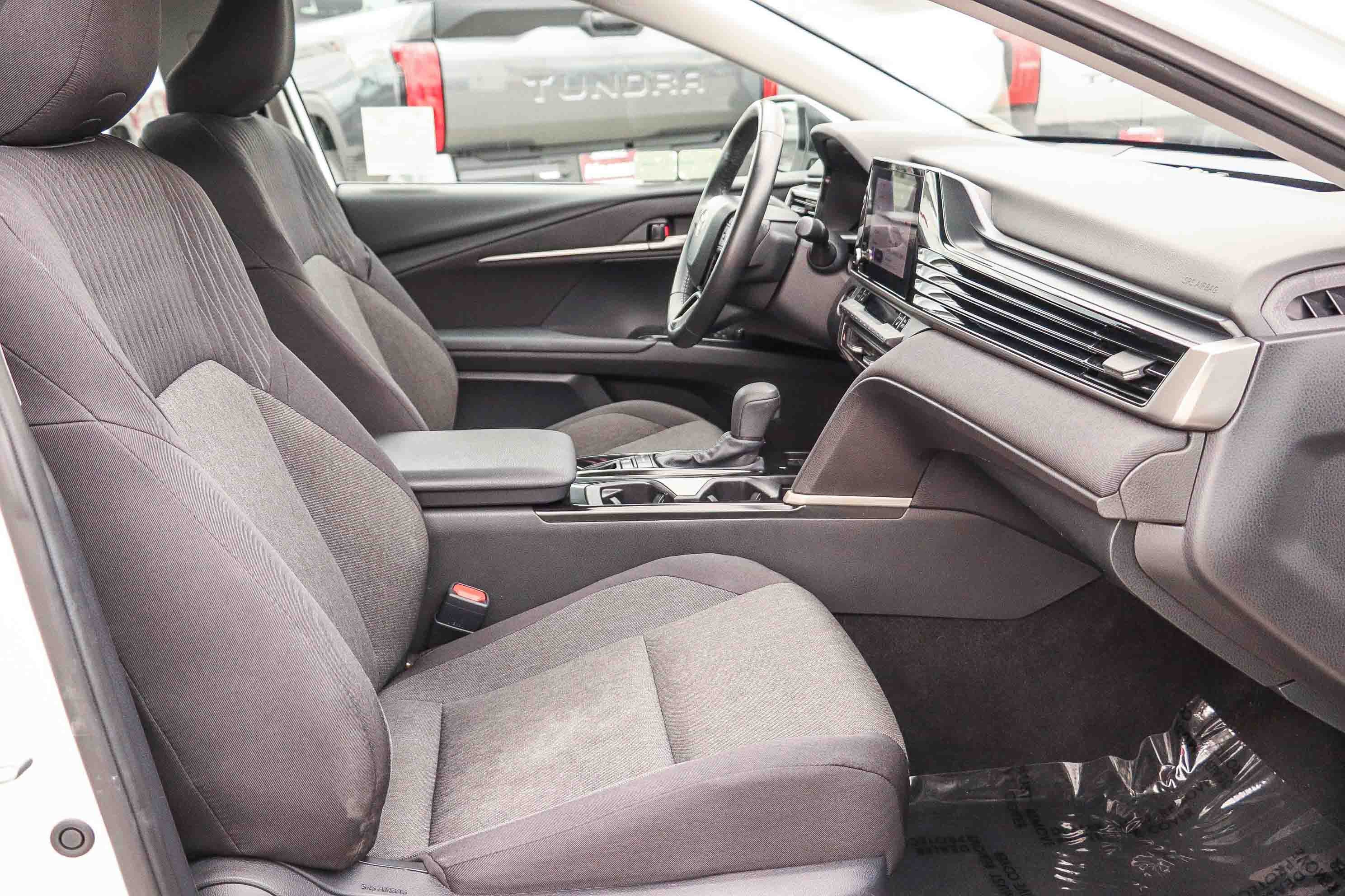 Certified 2025 Toyota Camry SE AWD/4WD image 16