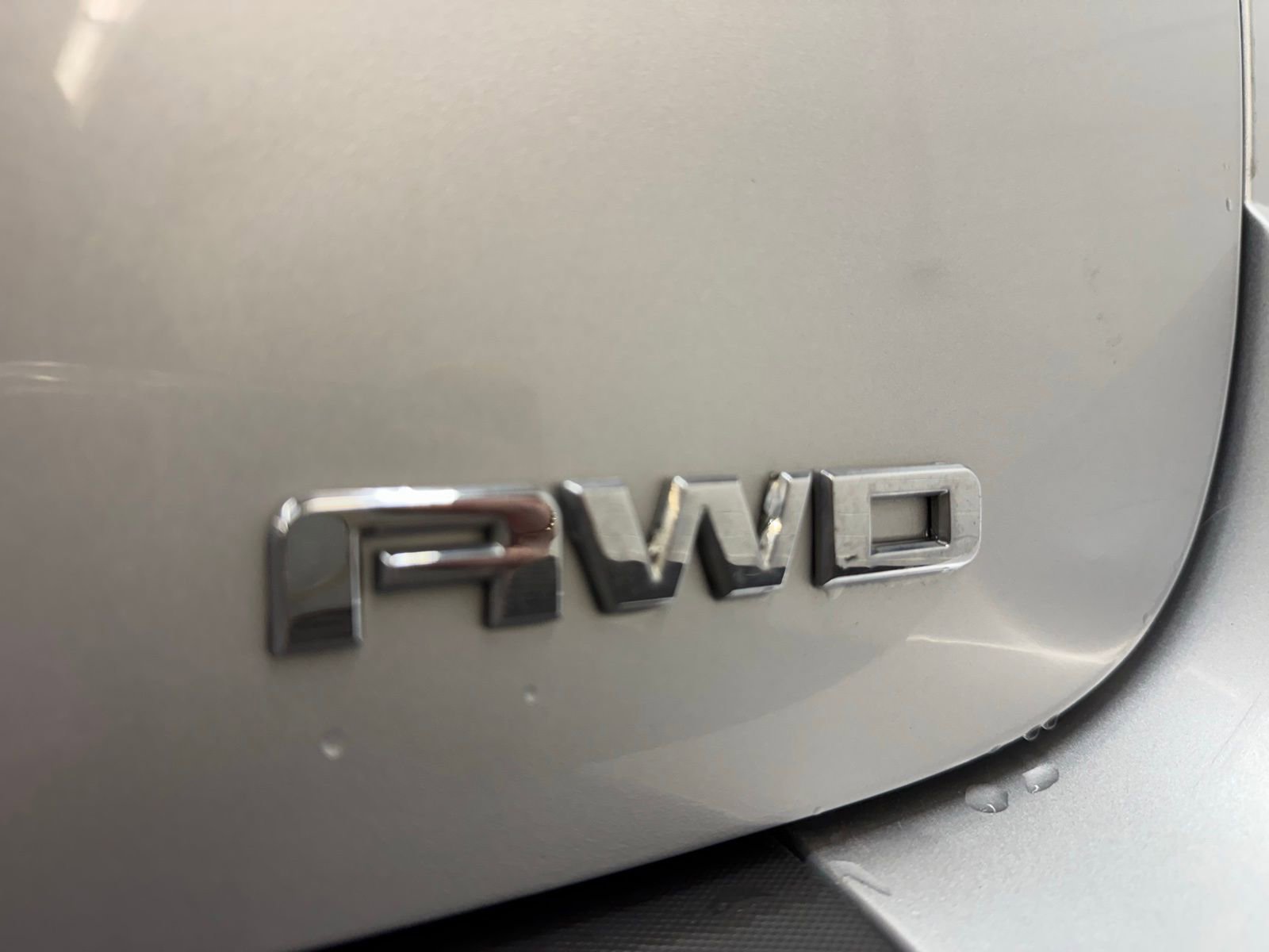 Used 2011 GMC Terrain SLE image 7