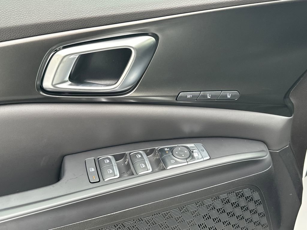 New 2026 Kia Carnival SX Prestige FWD image 19