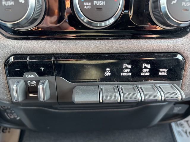 New 2026 RAM 1500 Classic Warlock image 33