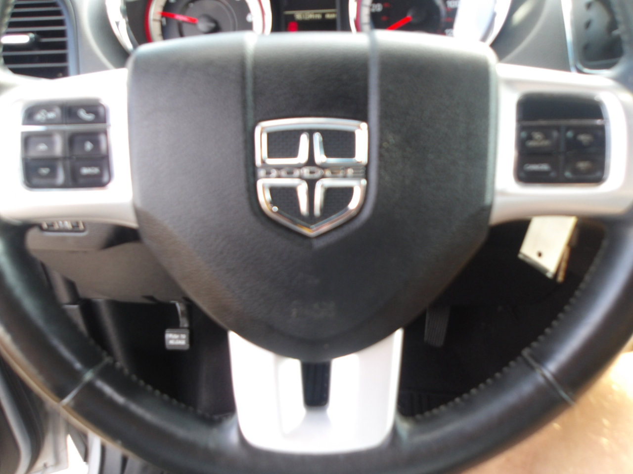 Used 2019 Dodge Grand Caravan GT image 18