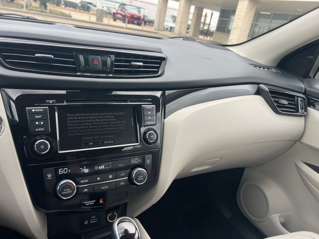 Used 2022 Nissan Rogue Sport SL FWD image 30