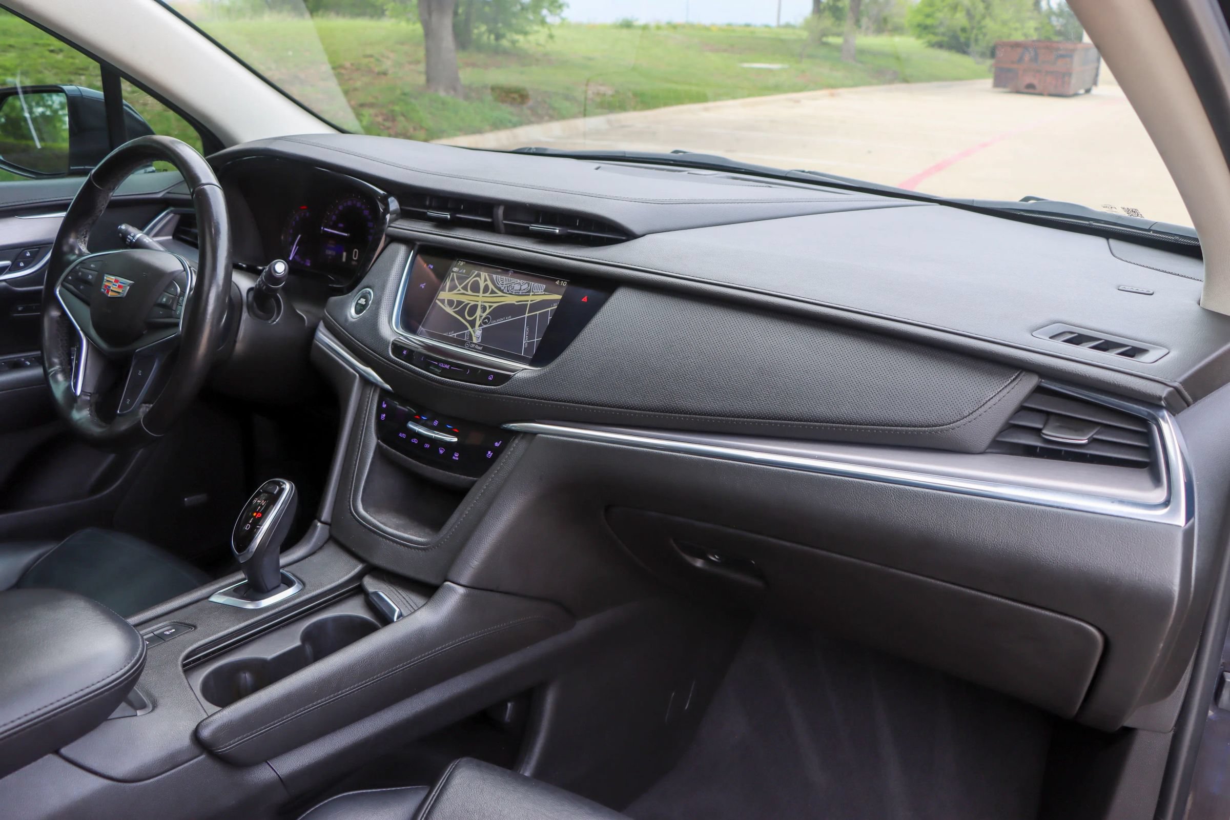 Used 2019 Cadillac XT5 Premium Luxury w/ Driver Assist Package FWD image 23