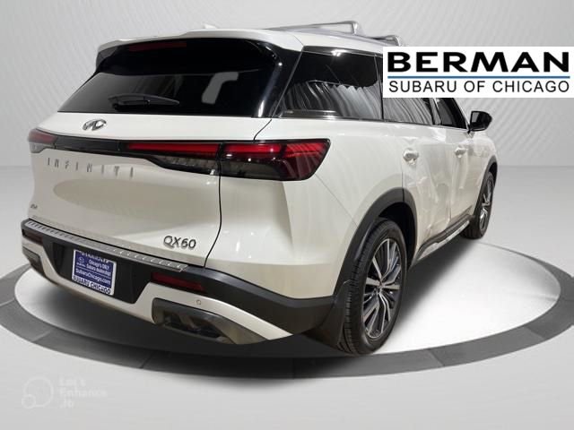 Used 2023 INFINITI QX60 Sensory w/ Vision Package AWD/4WD image 2