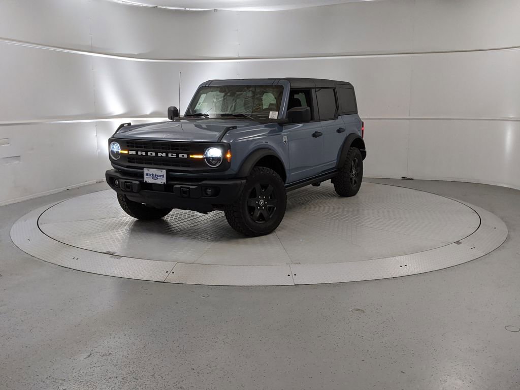 New 2025 Ford Bronco Big Bend w/ Black Diamond Package image 6