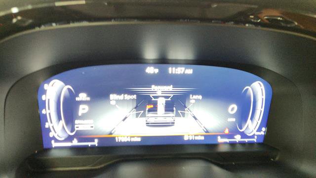 Used 2025 INFINITI QX60 Sensory w/ Vision Package image 13