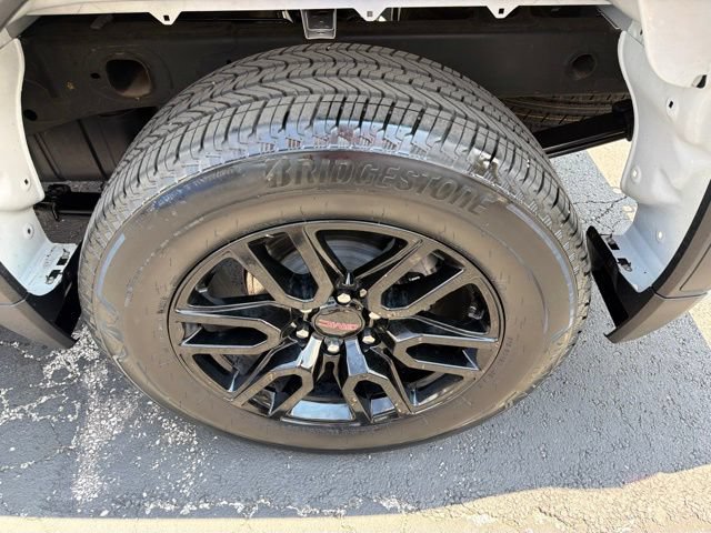 Certified 2026 GMC Sierra 1500 Elevation AWD/4WD image 9