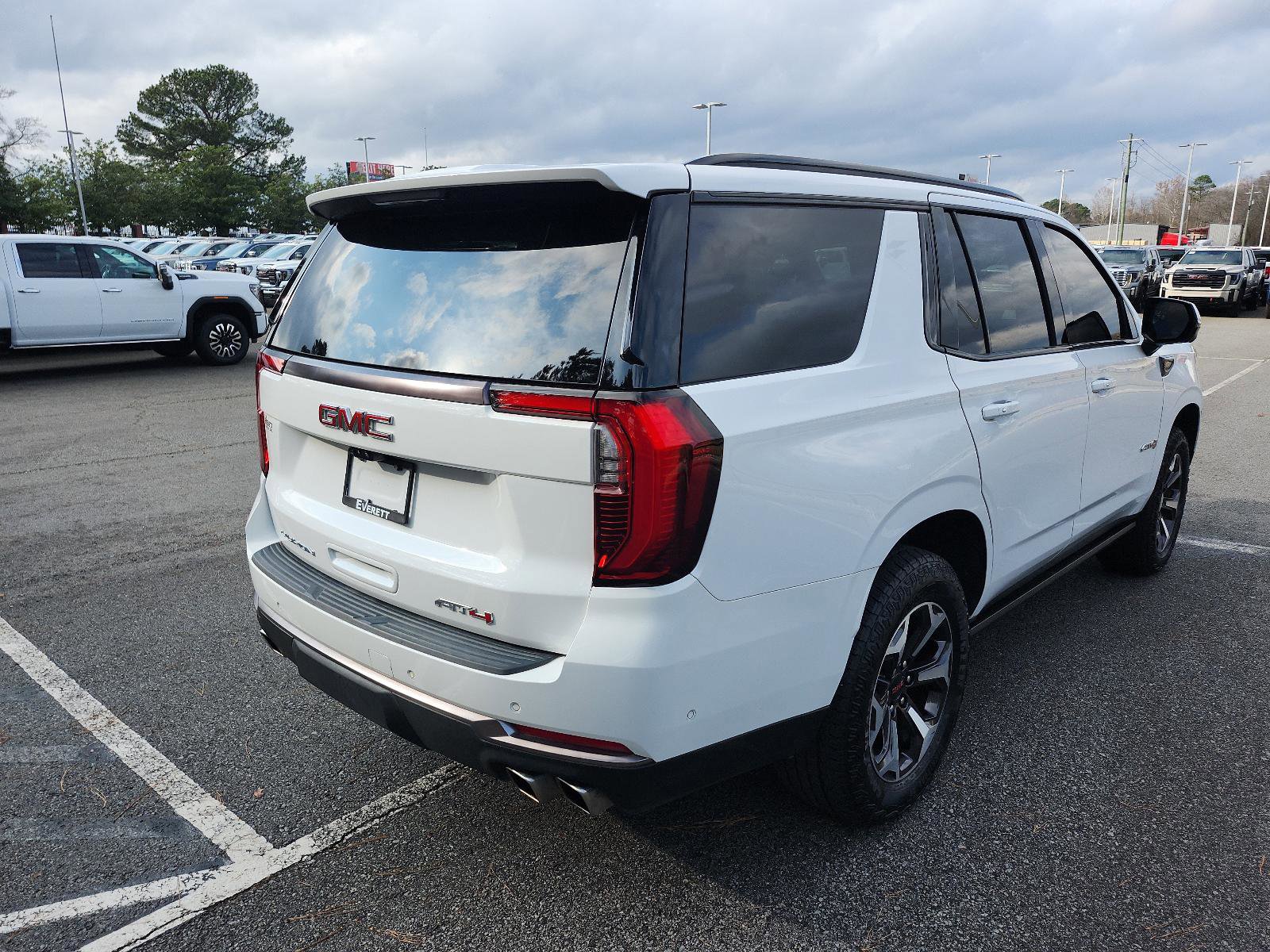 Certified 2025 GMC Yukon AT4 Ultimate w/ LPO, Floor Liner Package image 3