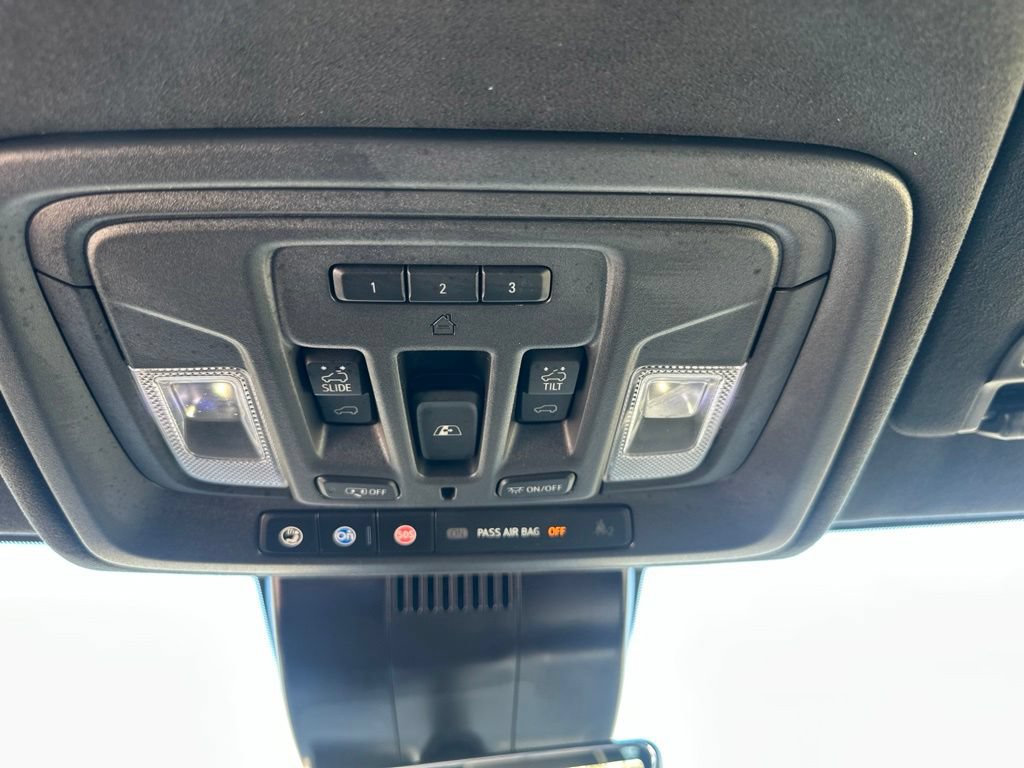 Certified 2025 GMC Sierra 2500 AT4X AWD/4WD image 7