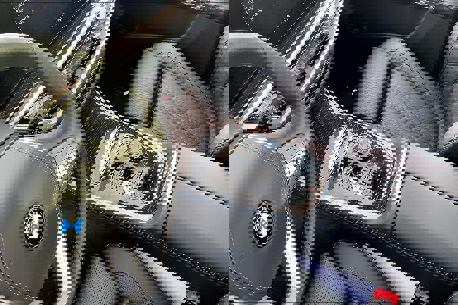 Used 2026 BMW X5 sDrive40i w/ Executive Package image 15