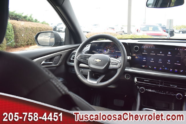 New 2027 Chevrolet Traverse LT FWD image 21