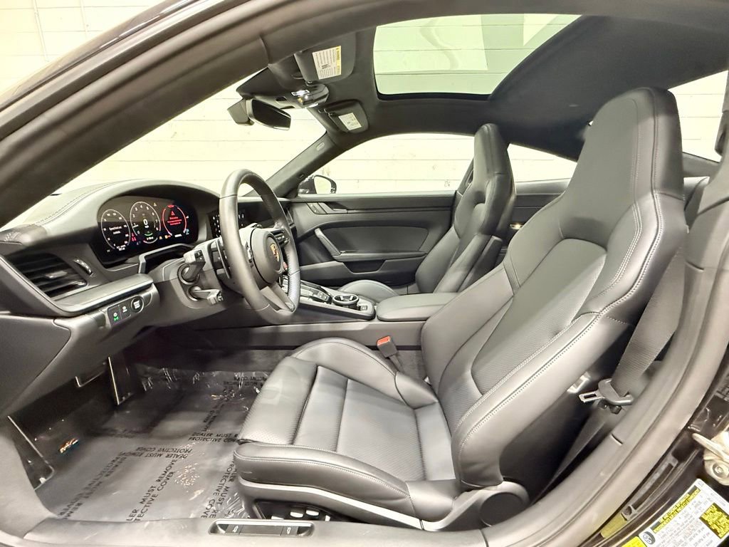 Used 2026 Porsche 911 Carrera GTS w/ Premium Package RWD image 43
