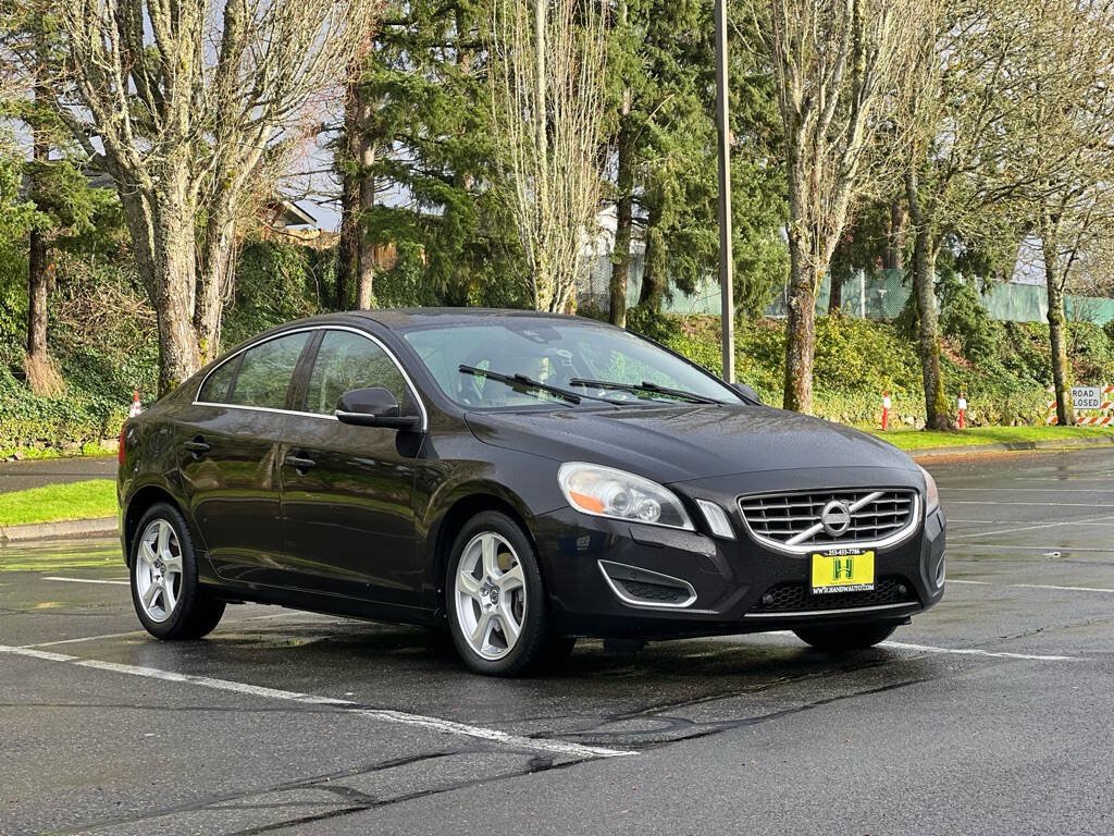 Used 2013 Volvo S60 T5 FWD image 7