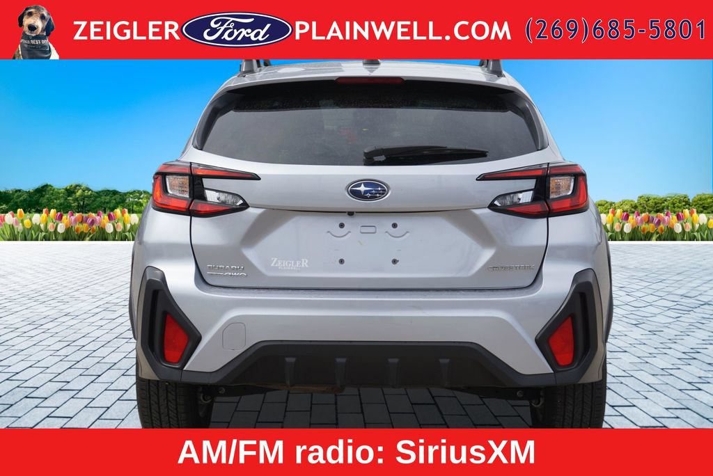 Used 2025 Subaru Crosstrek 2.5i Premium AWD/4WD image 4