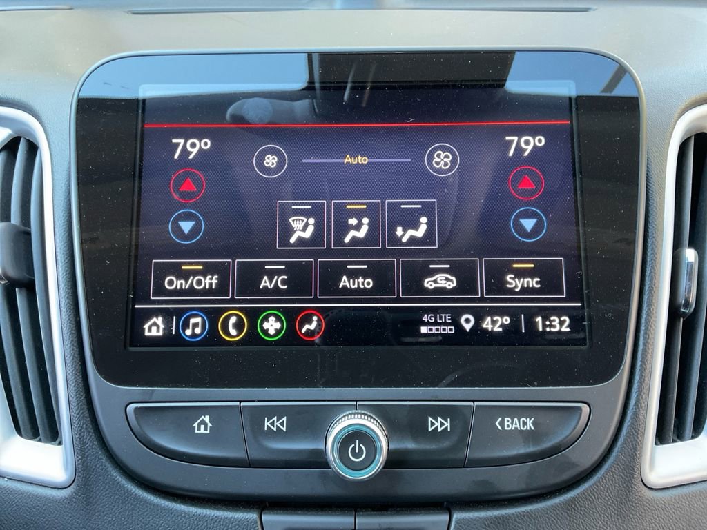 Used 2023 Chevrolet Malibu LT image 23