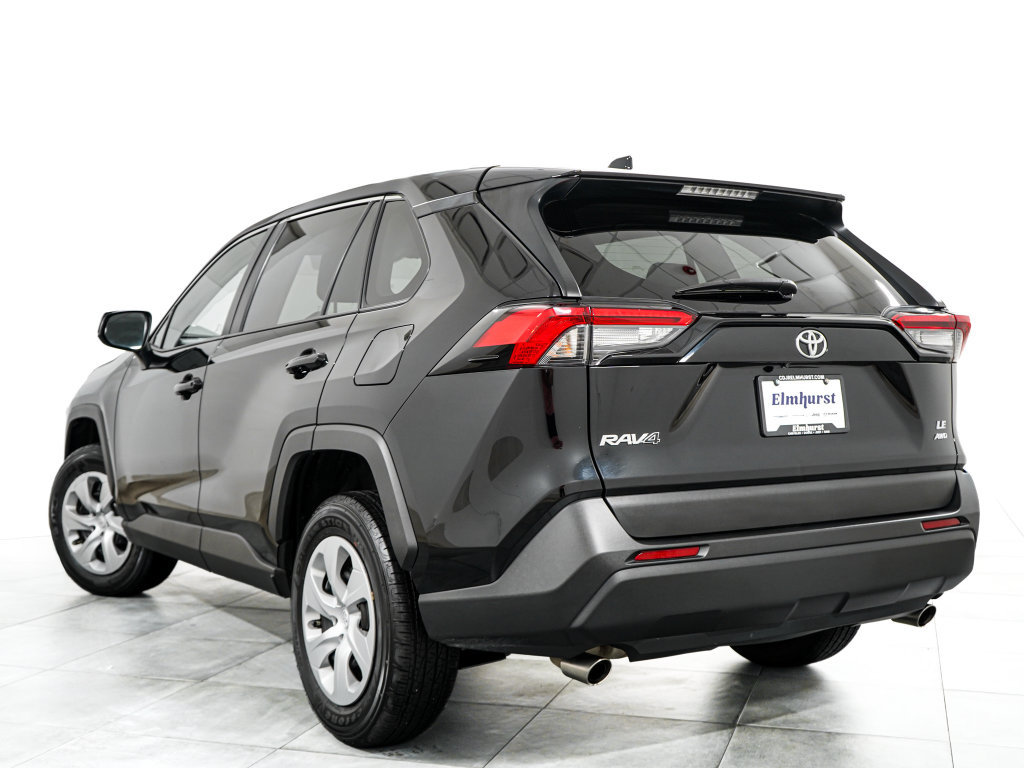 Used 2025 Toyota RAV4 LE AWD/4WD image 5