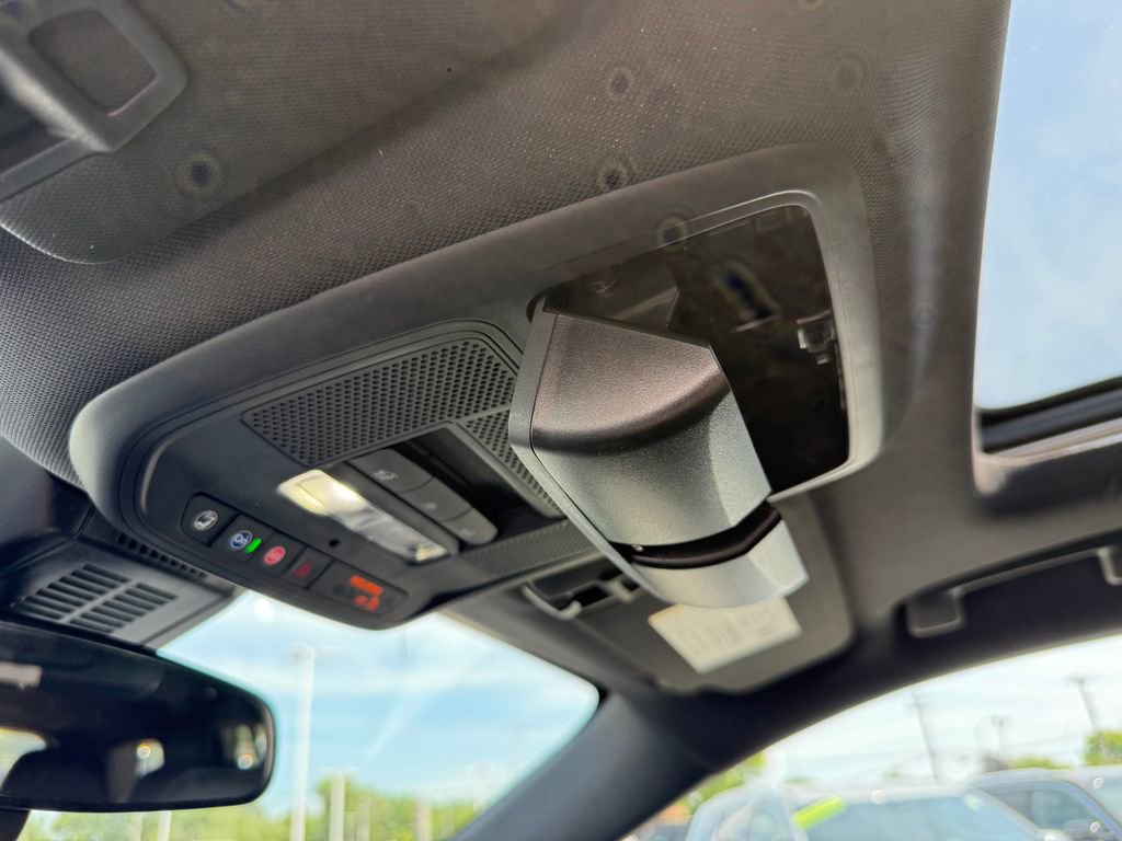 New 2026 GMC Terrain Elevation w/ Elevation Premium Package FWD image 18