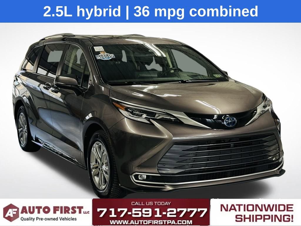 Used 2022 Toyota Sienna Platinum