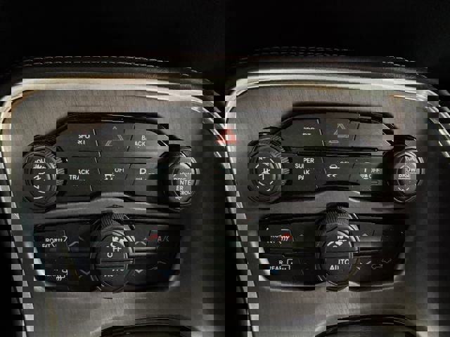 Used 2016 Dodge Challenger R/T Scat Pack image 64