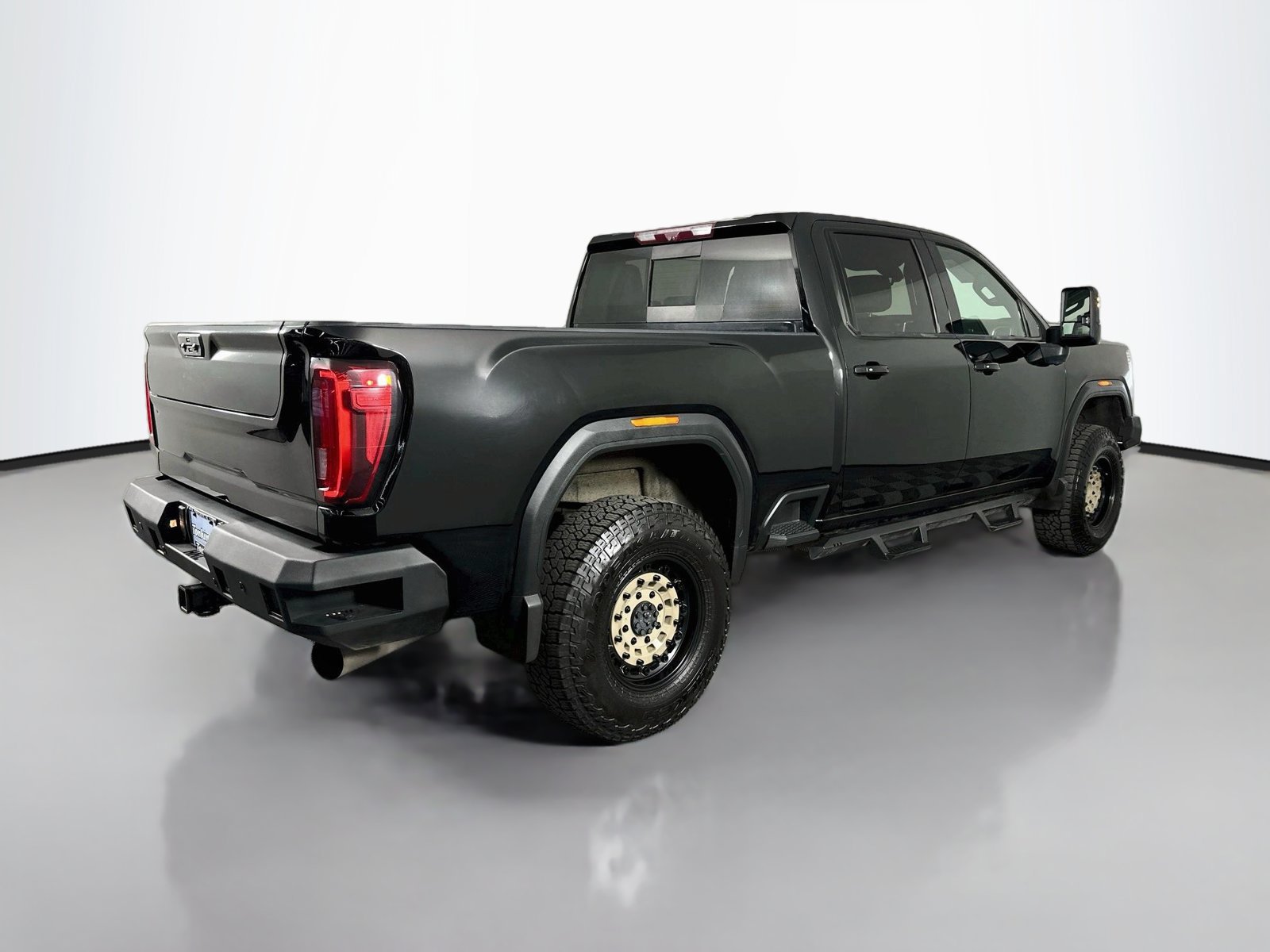Used 2020 GMC Sierra 3500 AT4 w/ AT4 Premium Package AWD/4WD image 8