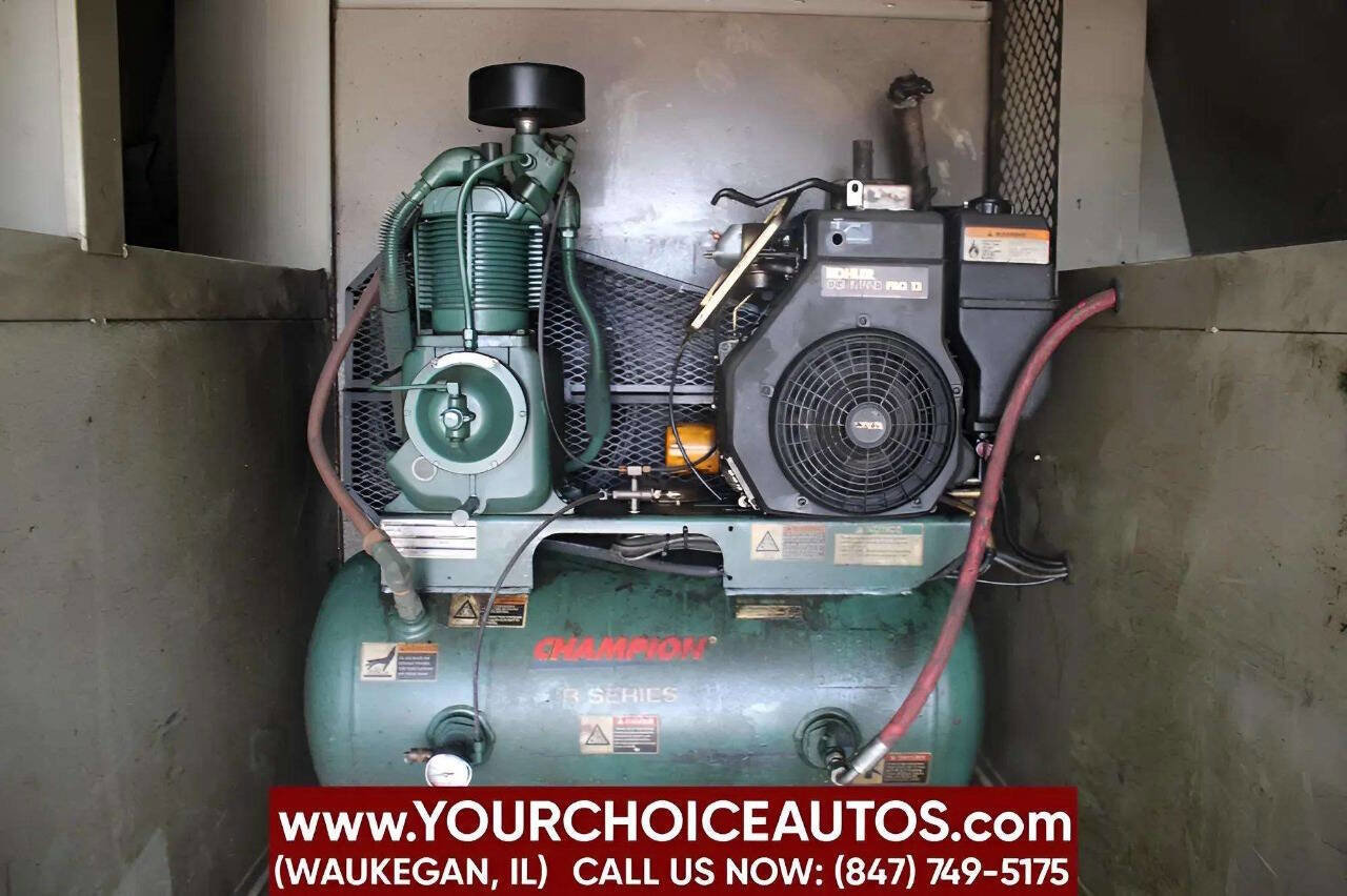 Used 2009 GMC Savana 3500 image 24