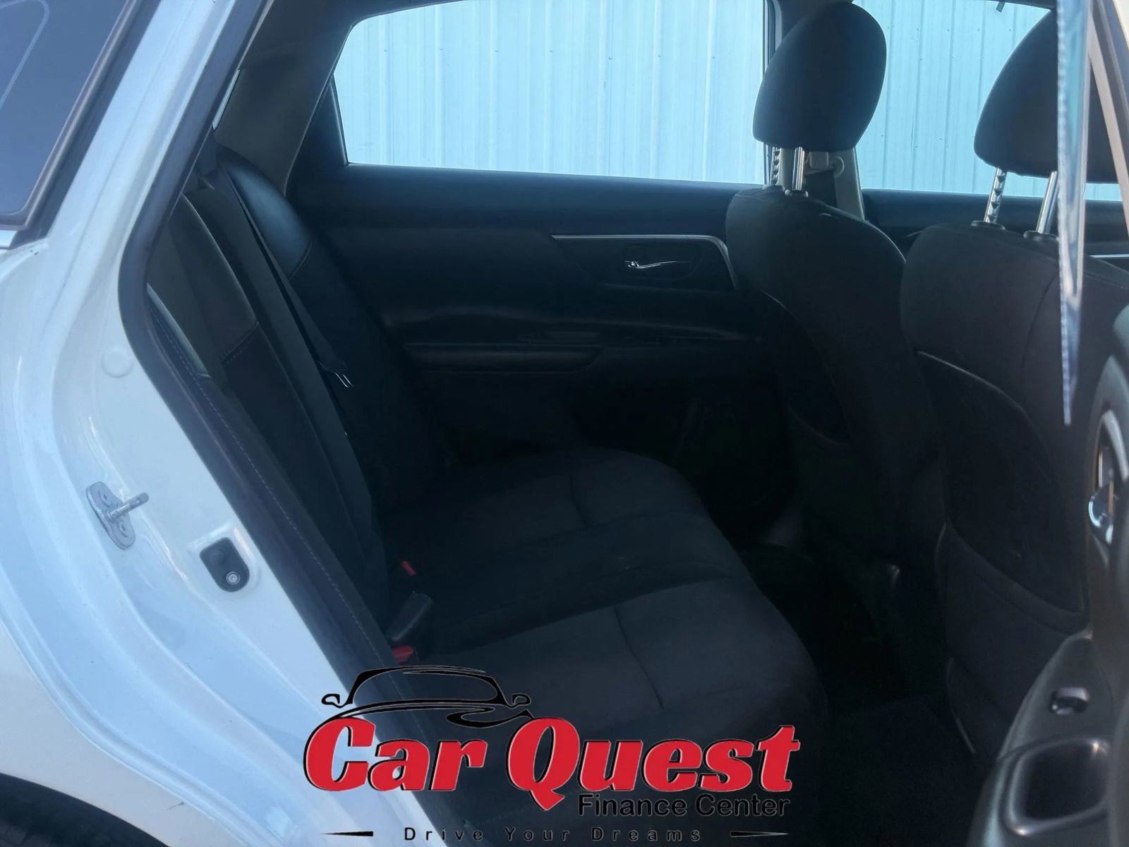 Used 2016 Nissan Altima 2.5 SR FWD image 15