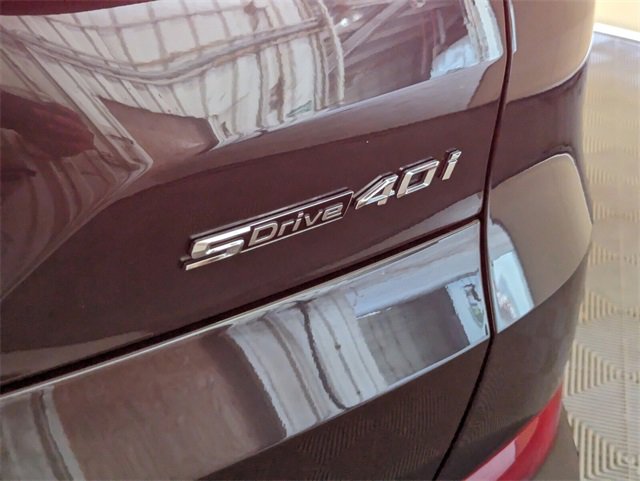 Used 2022 BMW X5 sDrive40i w/ Premium Package image 13