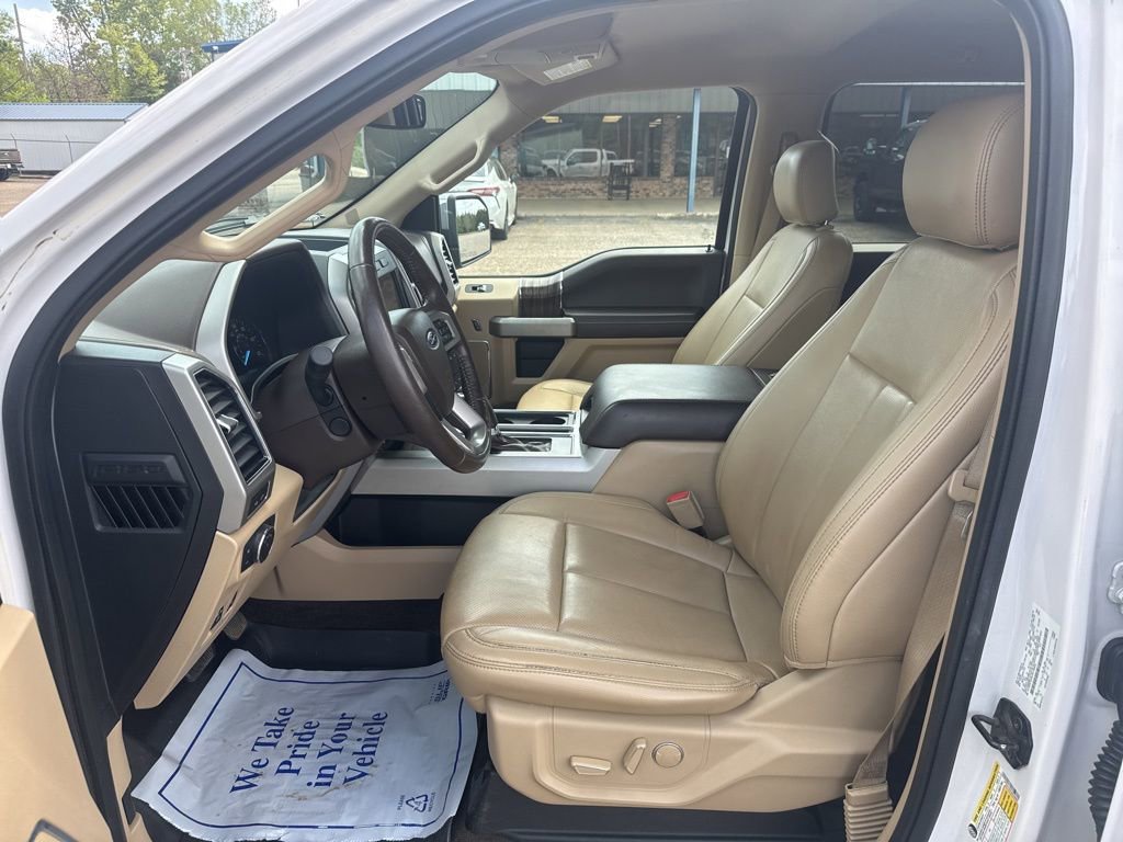 Used 2018 Ford F150 Lariat w/ Equipment Group 502A Luxury image 4