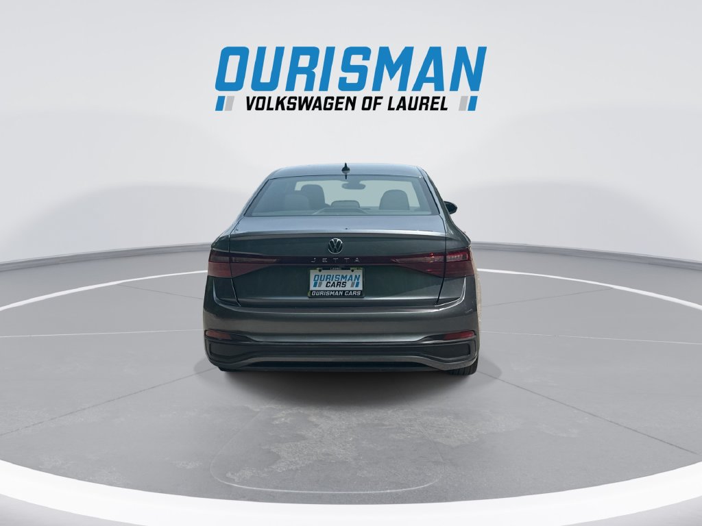 Used 2025 Volkswagen Jetta Sport FWD image 7