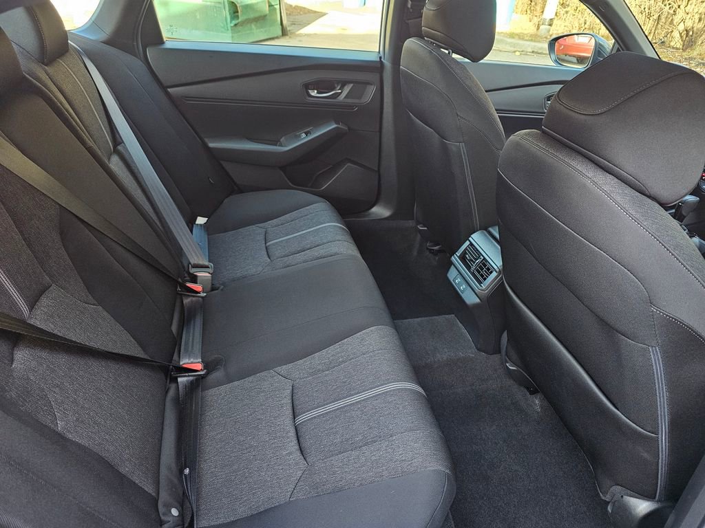 Used 2025 Honda Accord Sport image 19