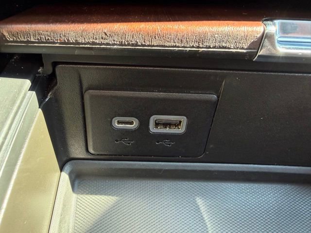 Certified 2023 GMC Yukon Denali Ultimate image 23