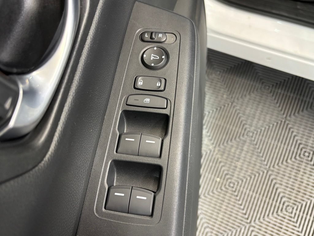Certified 2025 Honda CR-V Sport-L image 28