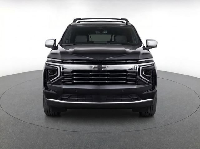 Certified 2025 Chevrolet Suburban Premier AWD/4WD image 3