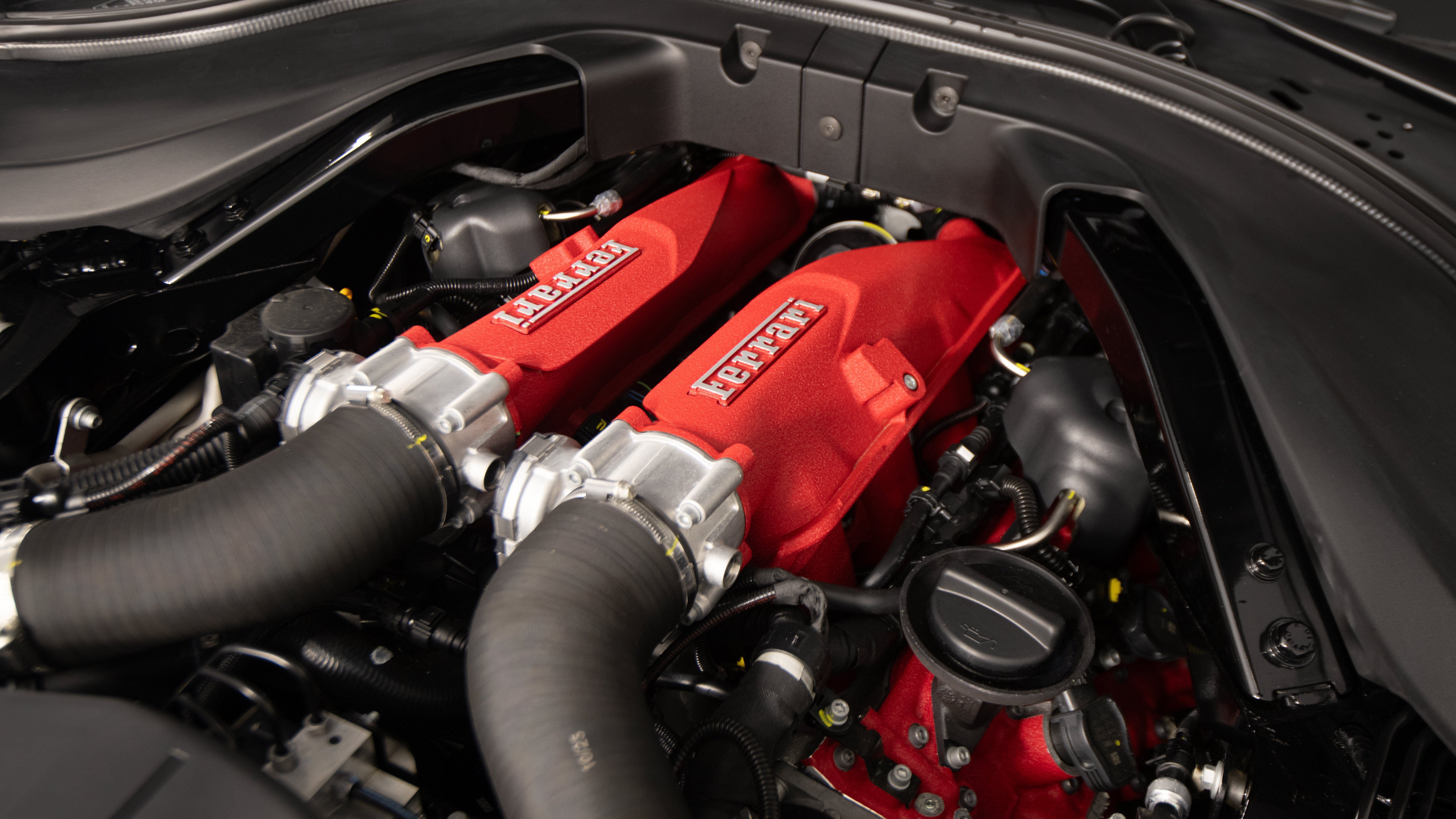 Used 2026 Ferrari Roma Spider RWD image 35