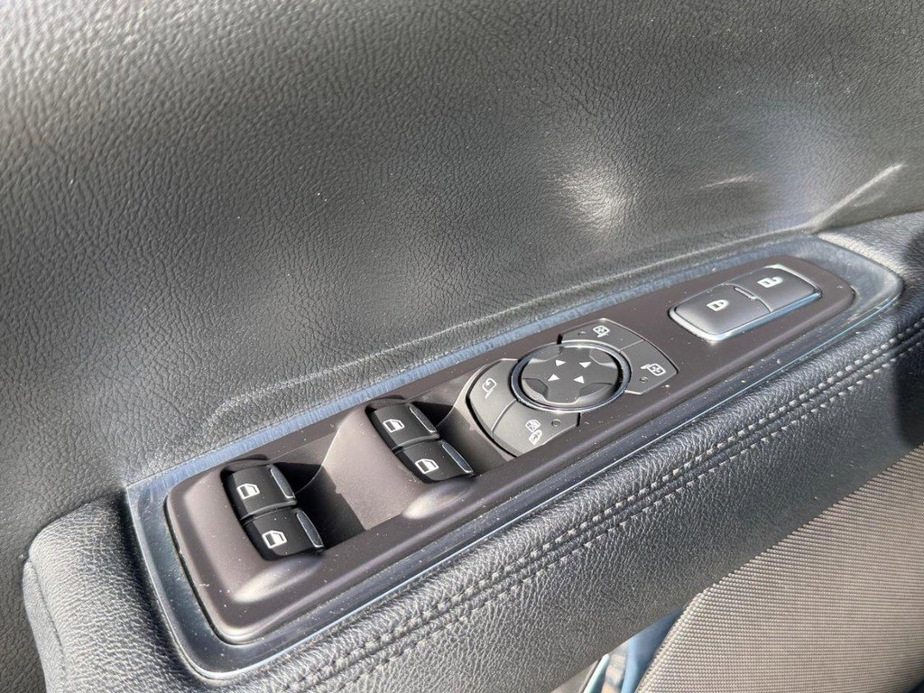 Used 2017 Lincoln Continental Reserve w/ Technology Package image 30