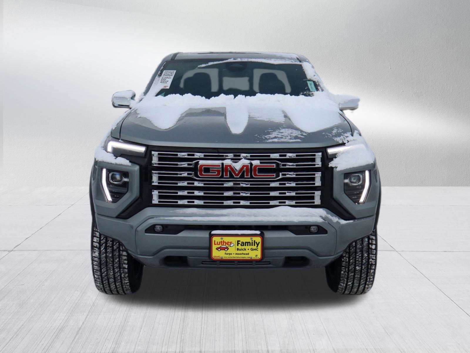 New 2026 GMC Canyon Denali image 2