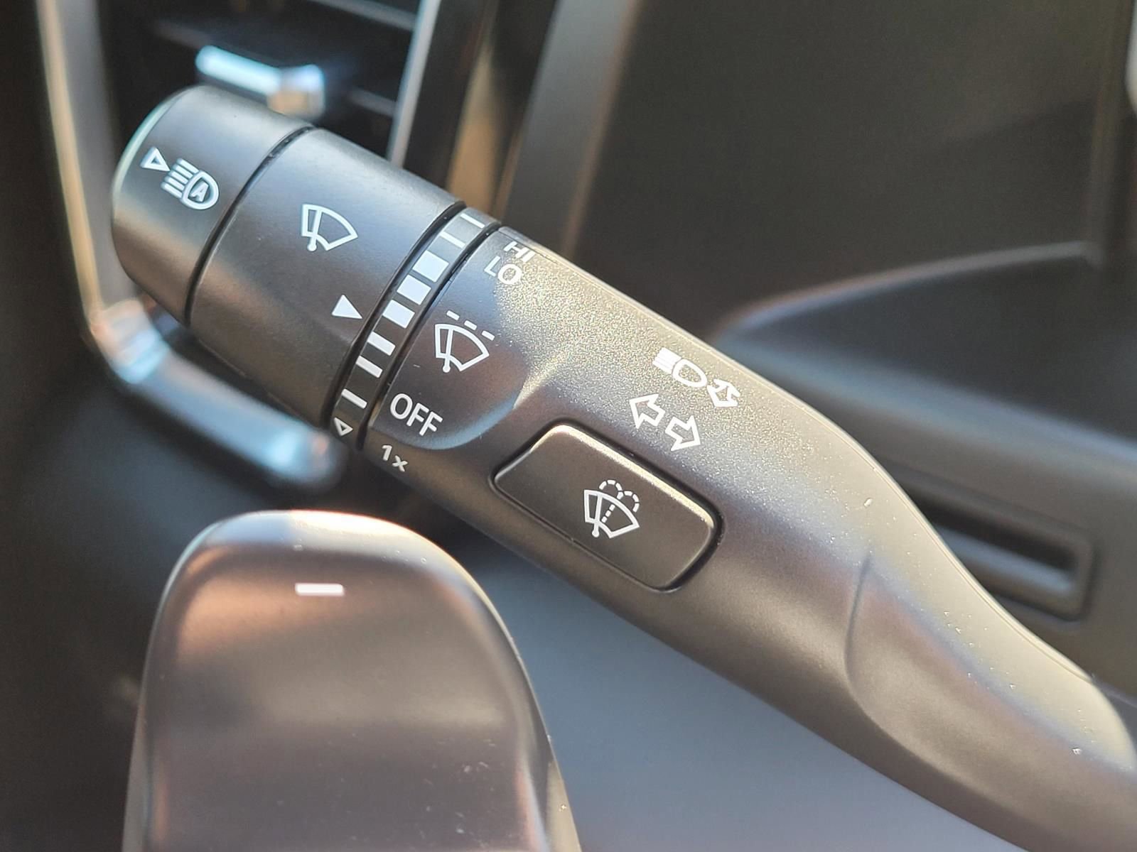 Used 2022 GMC Sierra 1500 Denali image 32