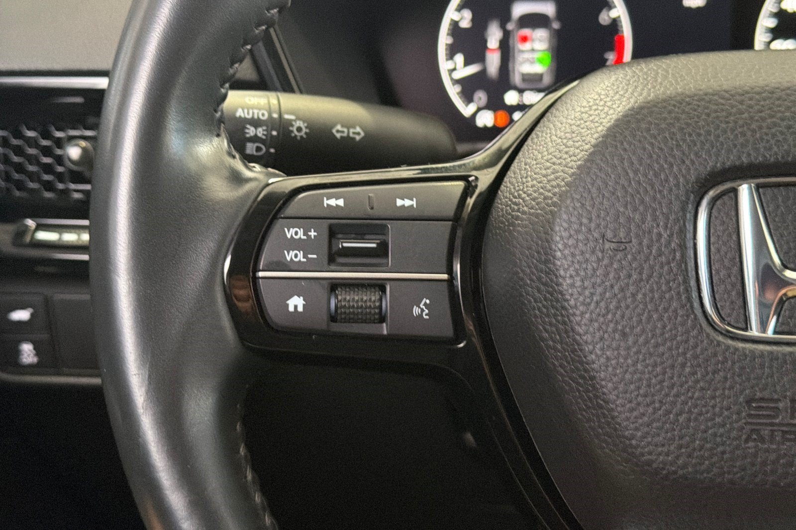Used 2023 Honda CR-V EX-L image 30