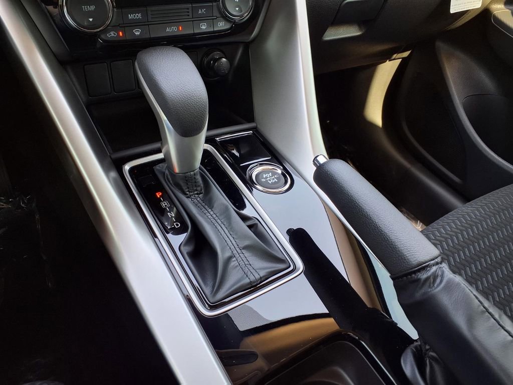 Used 2026 Mitsubishi Eclipse Cross ES AWD/4WD image 15