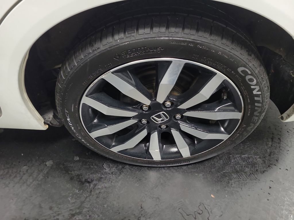 Used 2015 Honda Civic EX-L image 10