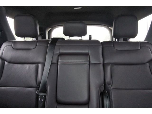 Used 2026 Ford Explorer Platinum image 13