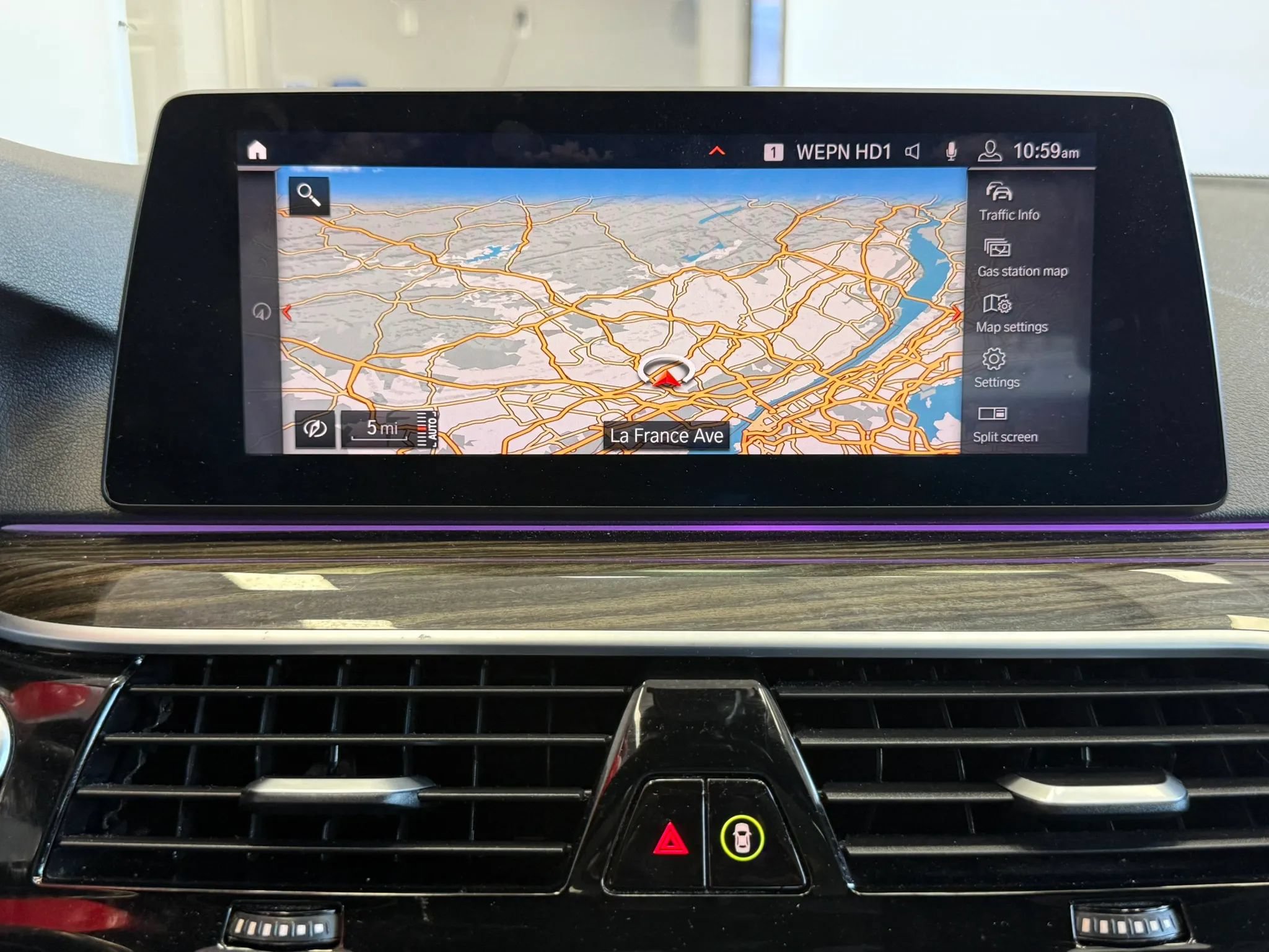 Used 2020 BMW 530i w/ Premium Package RWD image 16