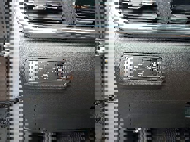 New 2026 GMC Terrain Denali w/ LPO, Floor Liner Package image 28