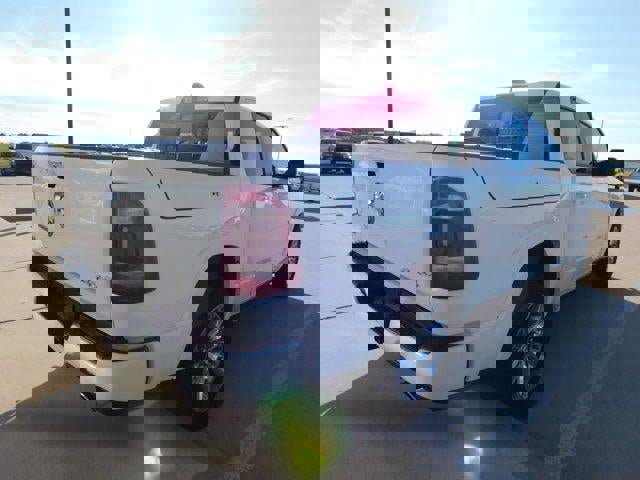 Used 2022 RAM 1500 Laramie w/ Laramie Southwest Edition image 28