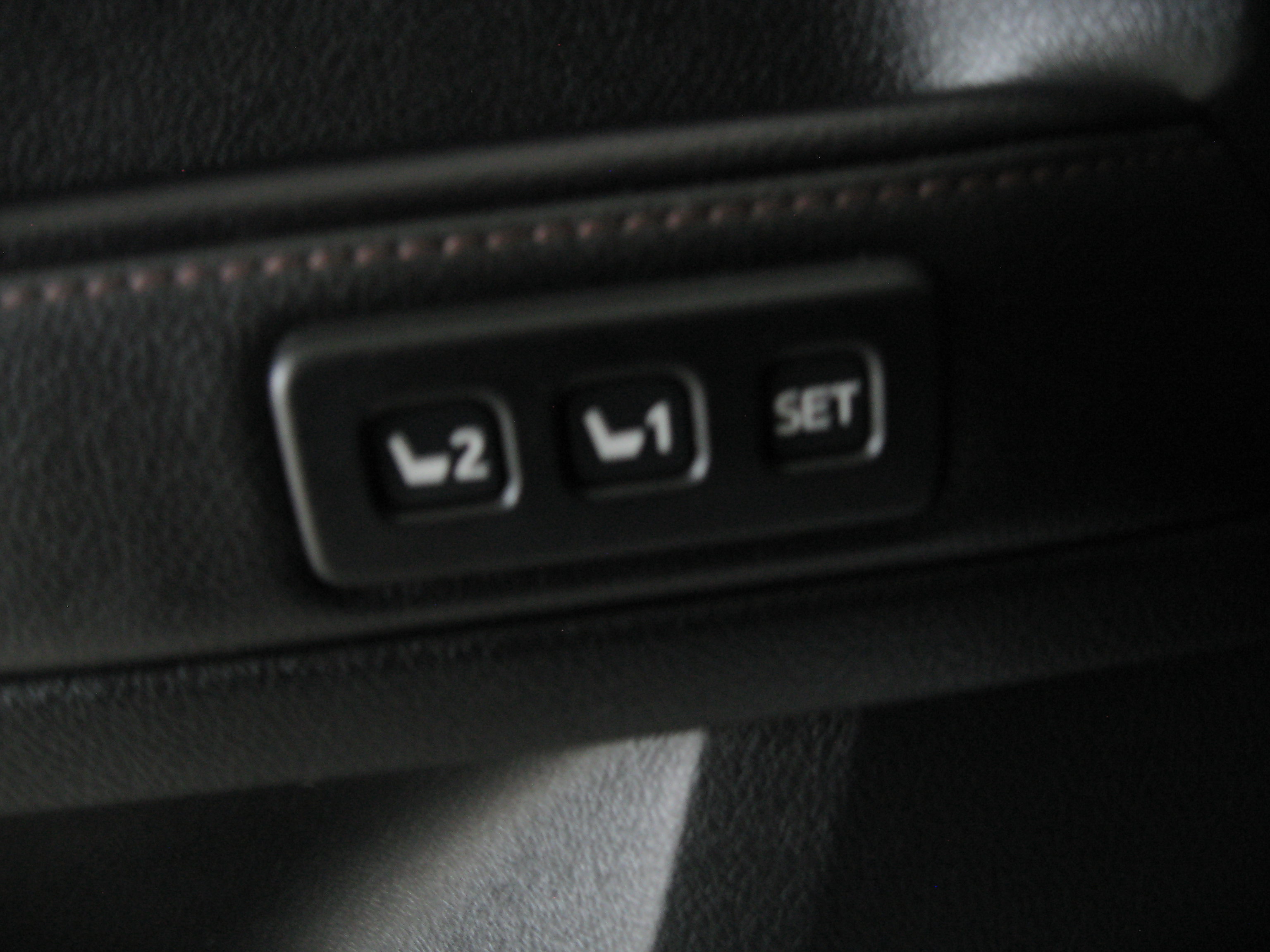 Used 2024 Toyota 4Runner Limited image 14